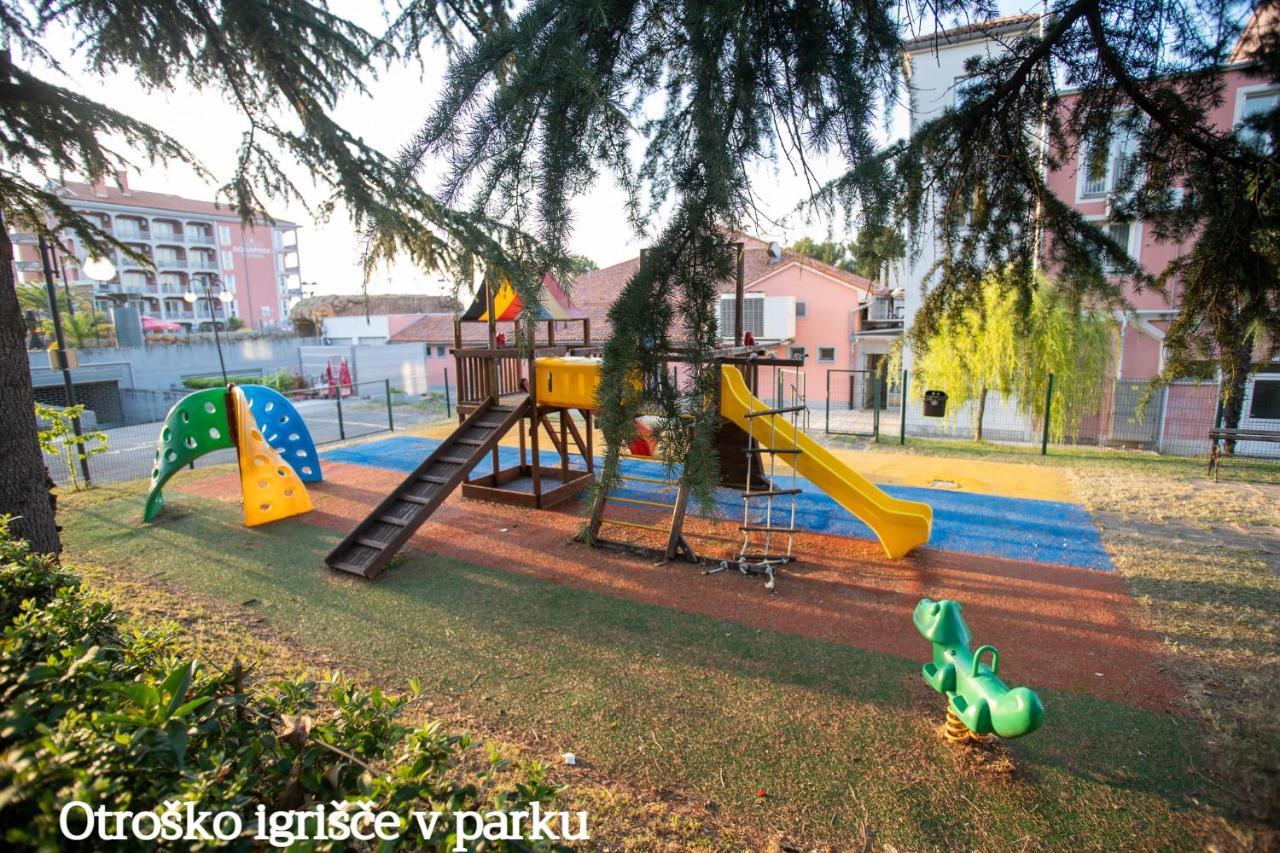 Apartma Zusterna Za Bazenom Koper Exterior foto